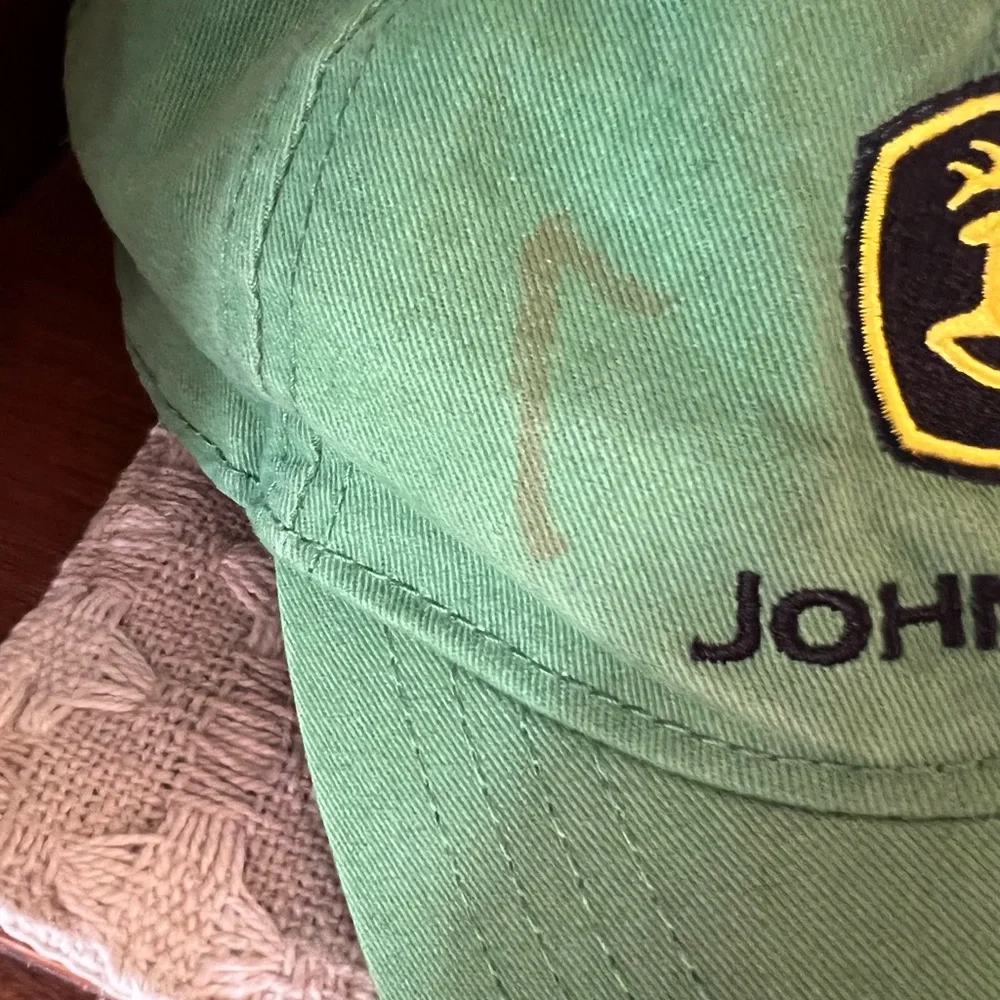 JOHN DEERE Classic Embroidered Logo Youth Sized Casual Ball Cap Green Yellow‎